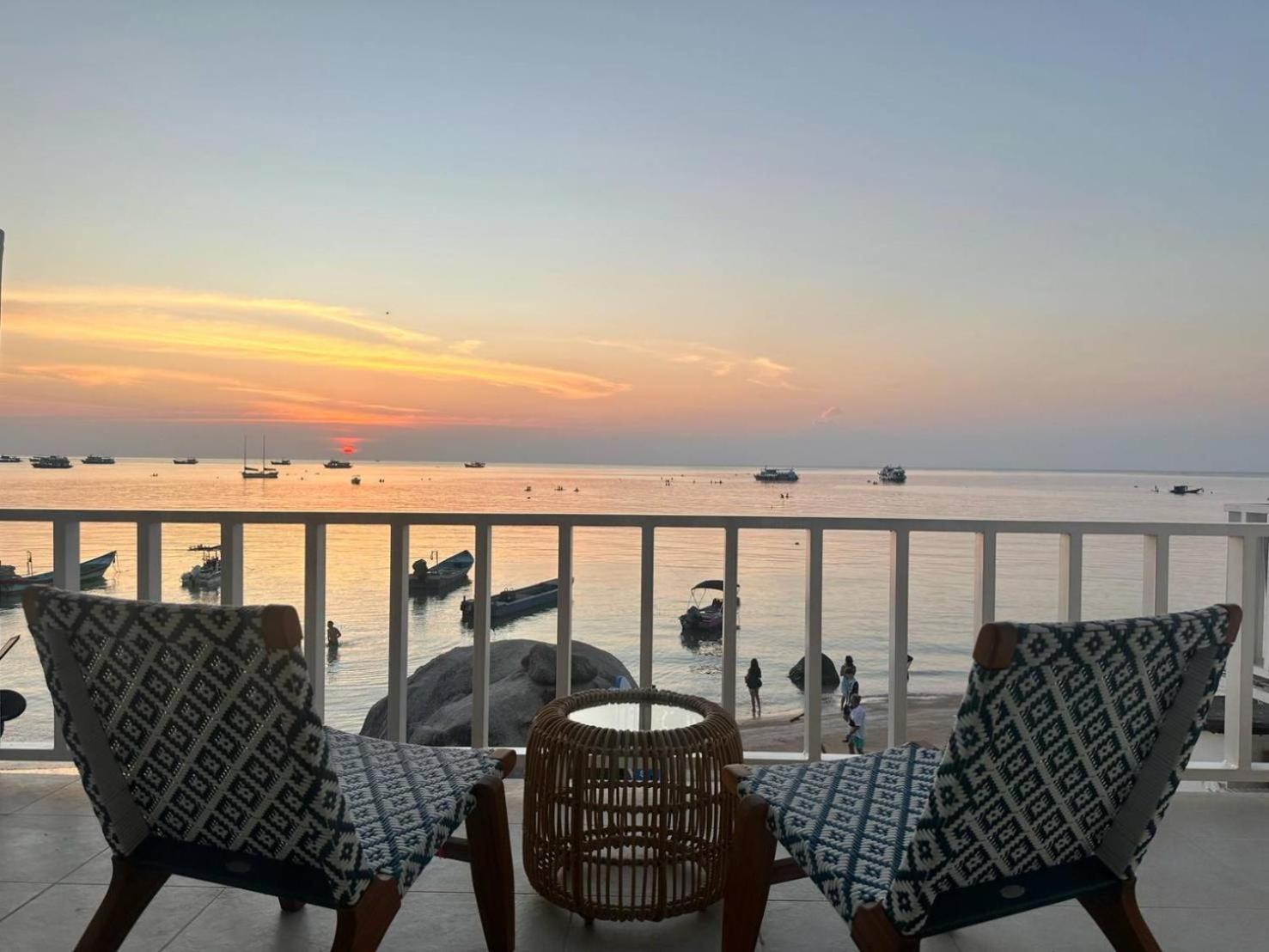 Ibiza Beach Club Тау Экстерьер фото